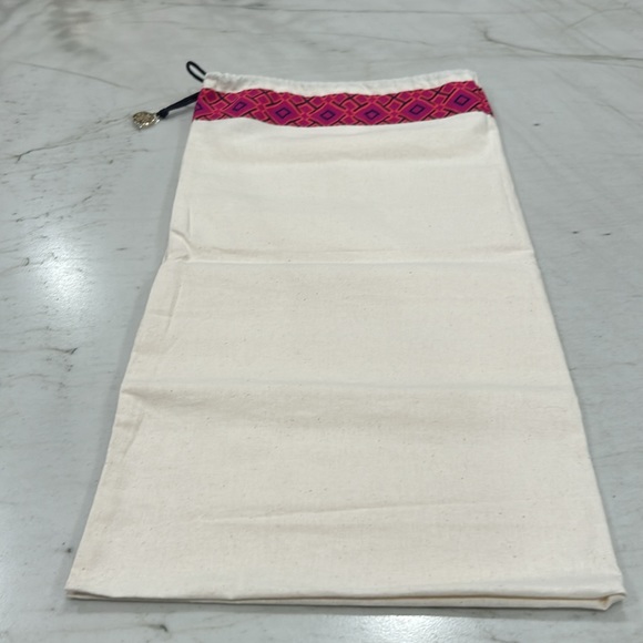 Tory burch large dust bag - Picture 3 of 5